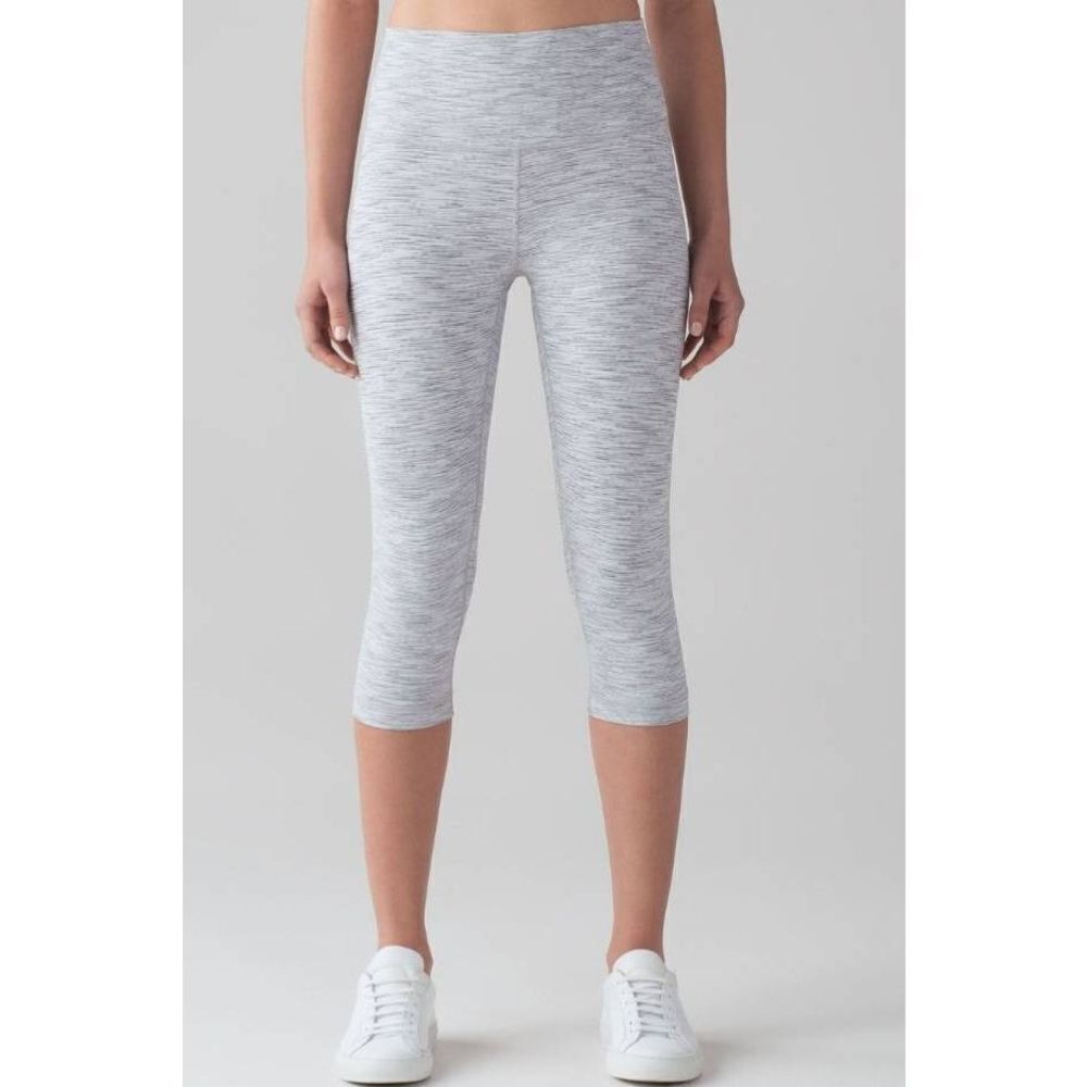 LULULEMON ATHLETICA Wunder Under Hi-Rise 1/2 Tight 'Luxtreme 17' Size 2 - Picture 4 of 5